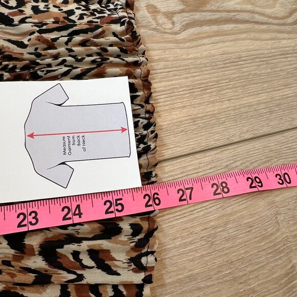 Essentials by Milano pleated Animal Print Blouse XL Ruffled Bell Sleeves Elegant - Picture 6 of 12